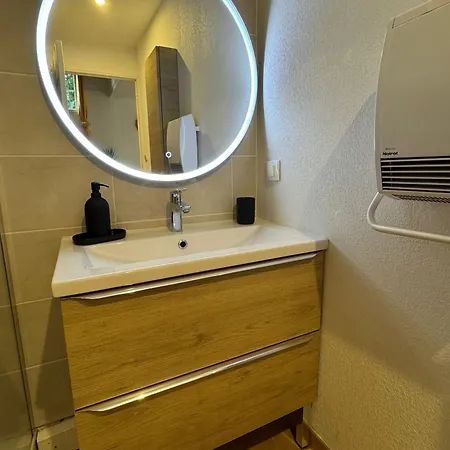 بيت للعطل Petite Jasse Aux Portes De La جالارجو له مونتو