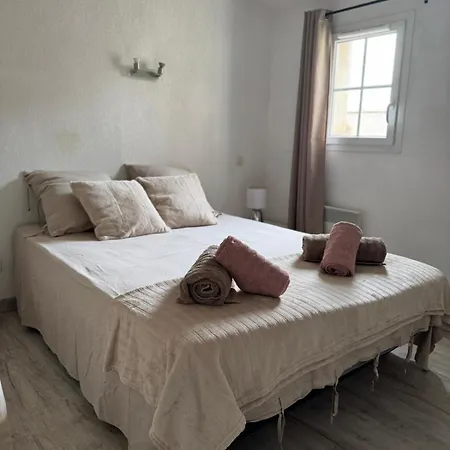 بيت للعطل Petite Jasse Aux Portes De La جالارجو له مونتو